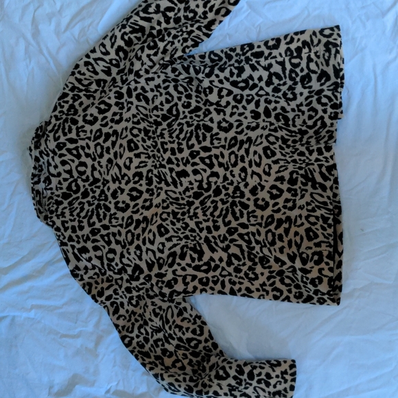 Chico's Animal Print Blazer Size 2 - Picture 5 of 6